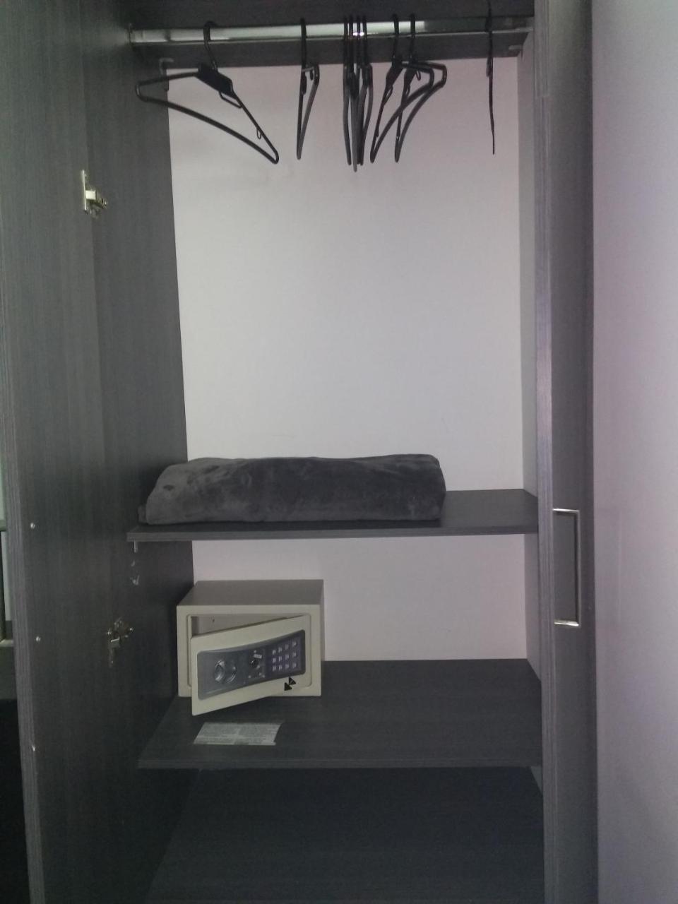 Calle 10 Express Hotel 麦德林 外观 照片