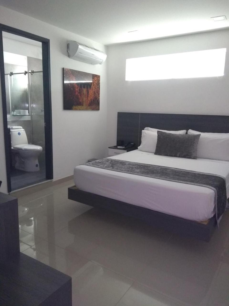 Calle 10 Express Hotel 麦德林 外观 照片